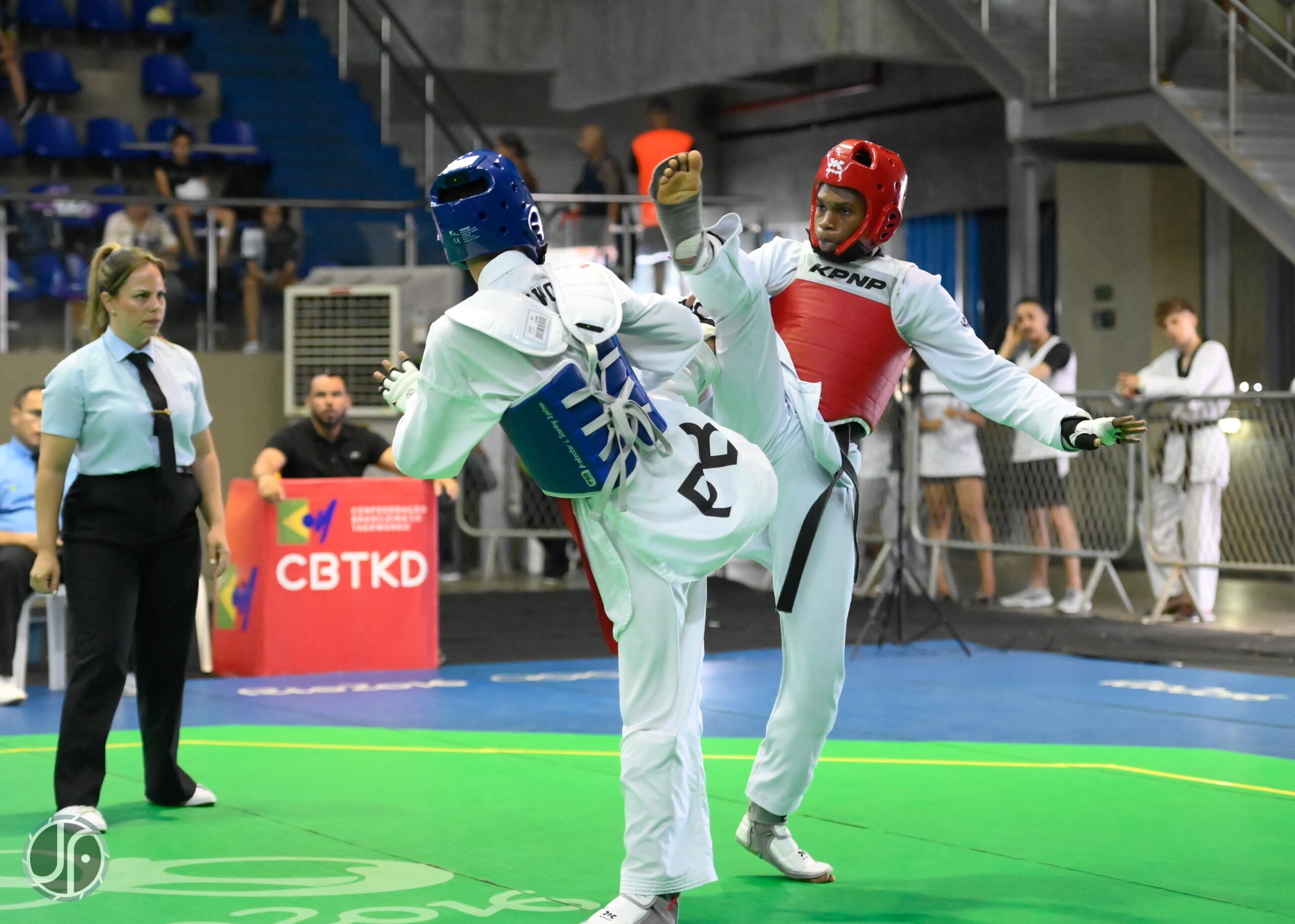 Supercampeonato Brasileiro de Taekwondo reúne 1.200 atletas de todo o país nesta semana na Bahia