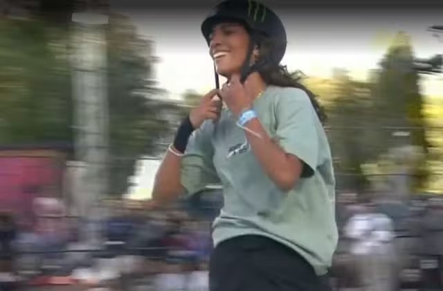 Dando Show! Rayssa Leal é campeã do Mundial de skate street em Roma