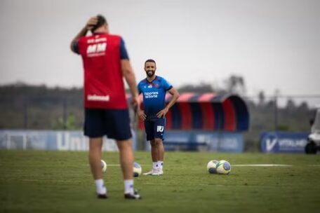 Bahia em dia de Vídeo e Treino Tático visando o Flamengo