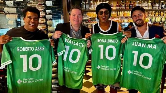 Ronaldinho Gaúcho Investidor em Time Americano