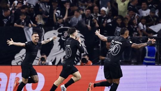 Corinthians vence Dérbi e alivia pressão