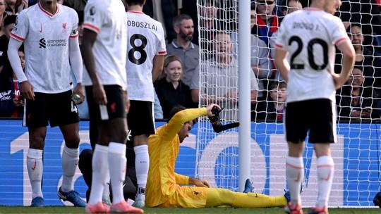 Alisson deve voltar ao Liverpool ainda em Dezembro