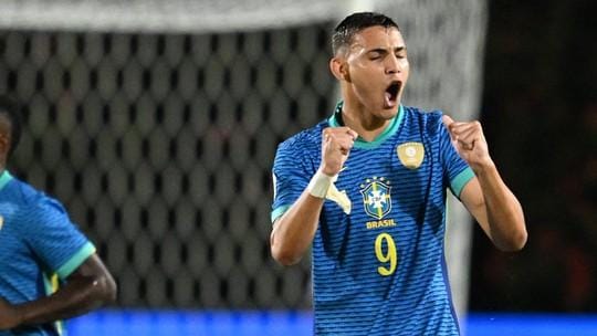 Brasil vence e segue vivo no Mundial Sub-20