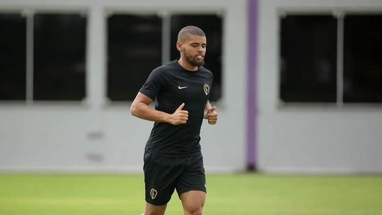 Lateral encerra carreira precocemente no Corinthians