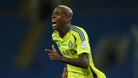 Talisca troca Al-Nassr por Fenerbahçe