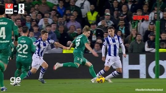 Antony brilha, Betis vence Real Sociedad