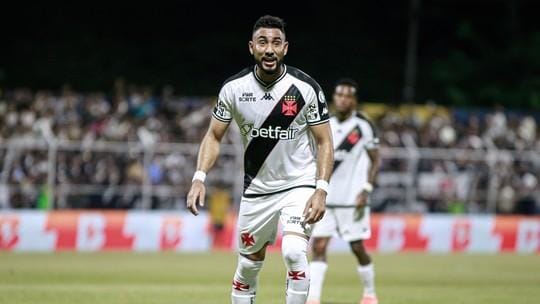 Seca de Payet no Vasco chega a quase quatro meses