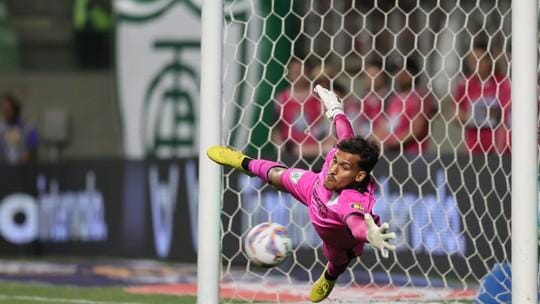 Ameaças à família de goleiro do América-MG após jogo.