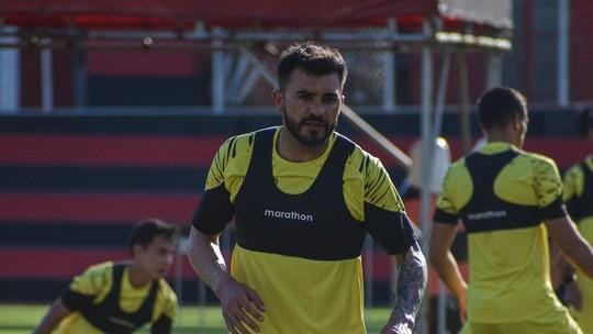 The Strongest treina no Vitória para jogo contra Bahia