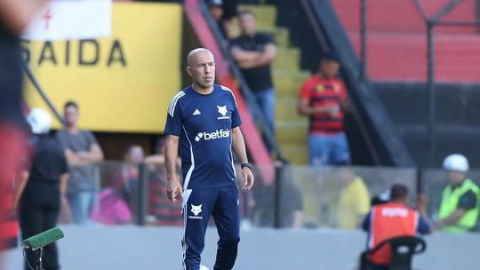 Cruzeiro embalado, e Clássico à vista