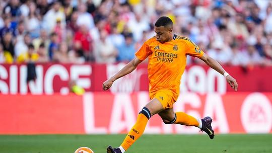 Mbappé: Artilharia e Chuteira de Ouro na Mira