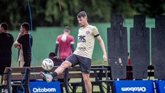 Claudinho suspenso: desfalque do Vitória