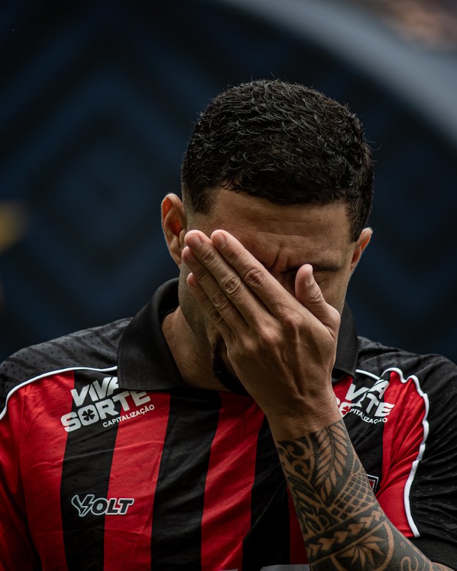 Carpini comenta saída de Wellington Rato e lamenta situação: “As coisas não saíram como o esperado”