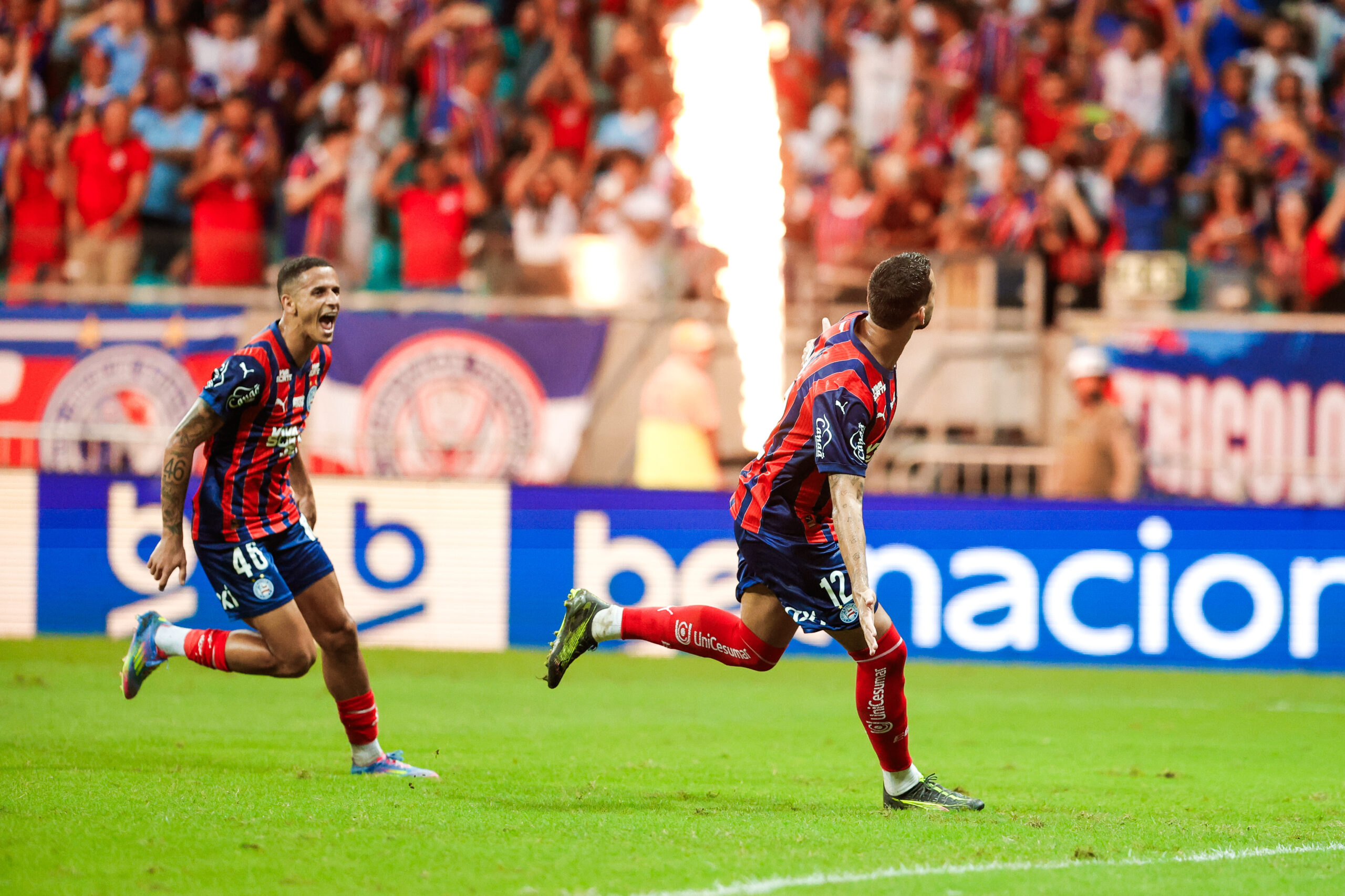 Bahia enfrenta o Náutico em busca da liderança geral