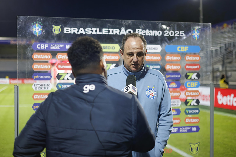 Rogério Ceni destaca atuação do Bahia e celebra pausa no calendário: “Importante para o físico e a mente”