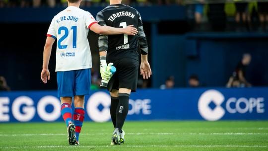 Barcelona: Limpa no elenco?