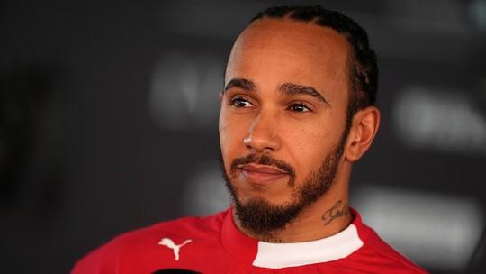 Hamilton Critica Gastos com asas da F1