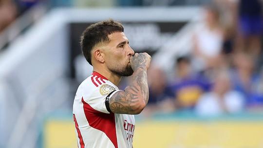 Otamendi renova com o Benfica