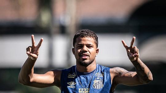 Sport reforça defesa com lateral do Santos