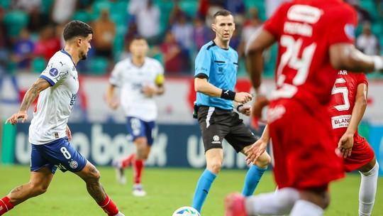 Bahia vacila e empata com América de Cali: Cauly abaixo e Ribeiro expulso