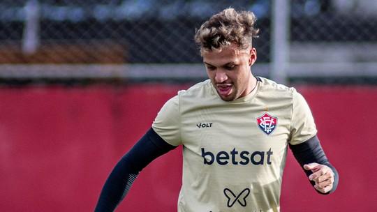 Daniel Jr retorna ao Vitória com futuro indefinido