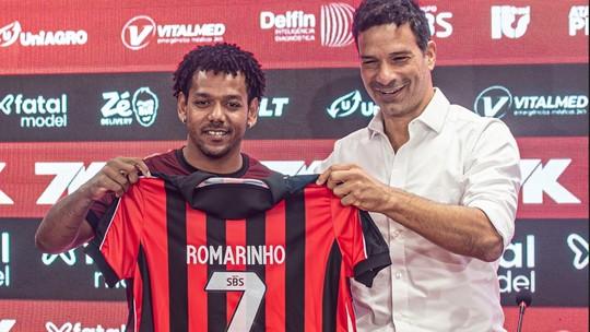Romarinho veste camisa 7 e mira clássico contra Palmeiras