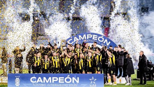 Peñarol vence Nacional em disputa tensa e leva o Intermedio