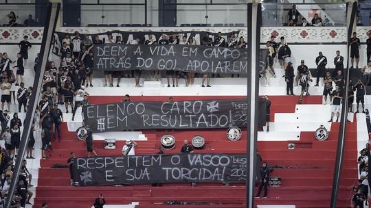 Vasco: Protestos marcam volta a São Januário