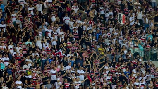 Santa Cruz volta a Arena Pernambuco após hiato