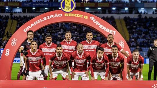 CRB afunda fora de casa no Brasileirão