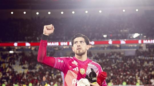 Rossi brilha e futuro no Flamengo depende de reforço
