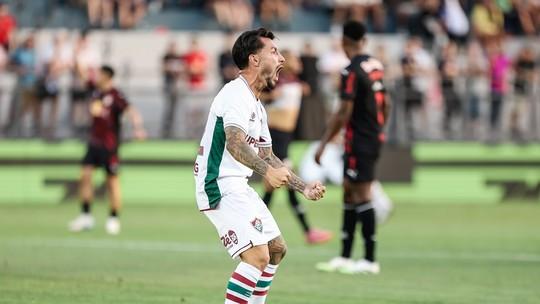 Acosta brilha e Fluminense vence