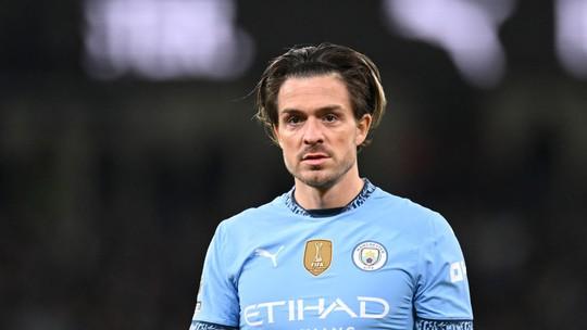 Grealish reforça o Everton por empréstimo