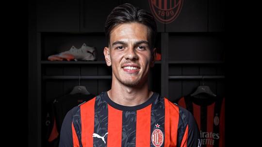 Milan fecha contratação recorde para a temporada