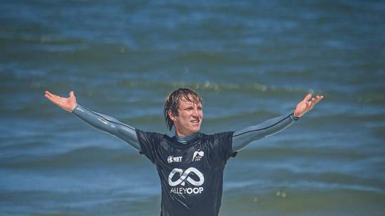 Lucas Fink conquista quinto título mundial no skimboard