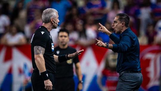 Paiva critica arbitragem e ignora Daronco