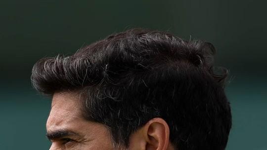 Renovação do contrato de Abel Ferreira segue indefinida no Palmeiras