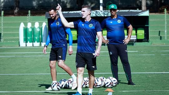 Avaí enfrenta crise financeira antes de duelo com Goiás