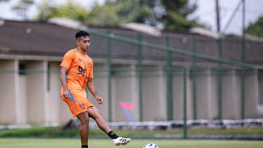 Sport corta Atencio e expõe crise dos estrangeiros