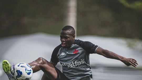Vasco Enfrenta Bahia com Desfalques e Incerteza no Ataque