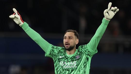 Donnarumma brilha e leva Yashin