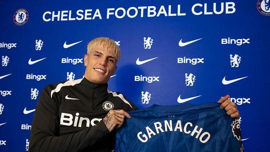 Ex Manchester United confessa paixão pelo Chelsea após transferência milionária