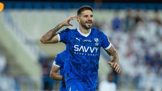 Al Hilal cede Mitrovic ao time de Artur Jorge do Catar