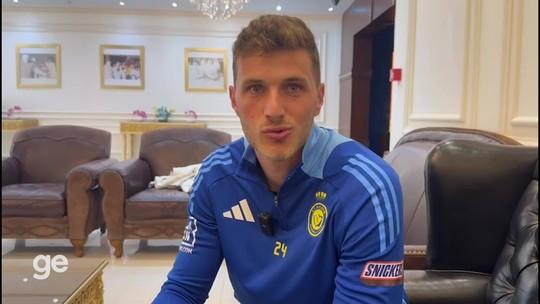 Bento se escala e elogia goleiros na disputa por vaga no Catar