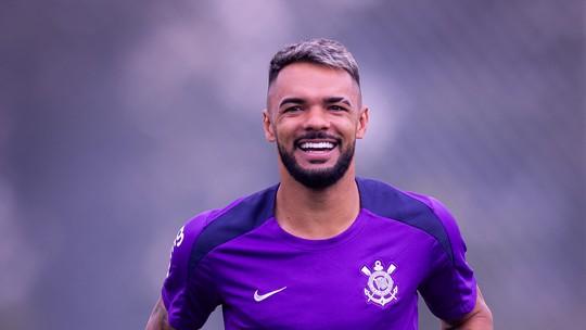 Raniele atinge marca centenária no Corinthians em clássico