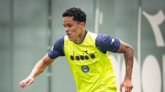 Coritiba remodela time para duelo com Volta Redonda