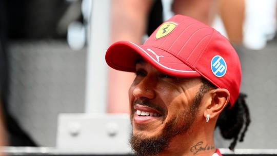 Hamilton ignora alfinetada de Alonso