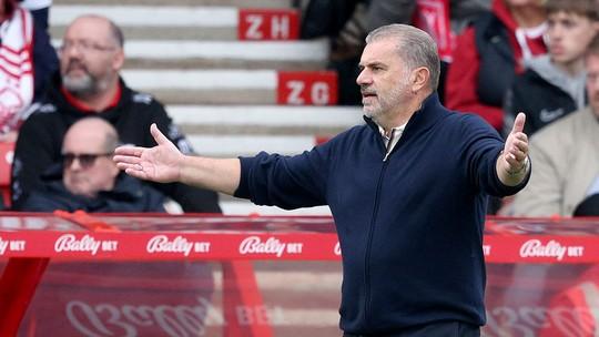 Nottingham Forest Troca Técnico após pouco mais de um mês