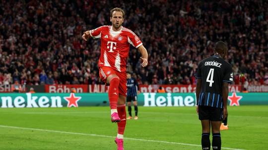 Kane ultrapassa Messi e Ronaldo em temporada goleadora