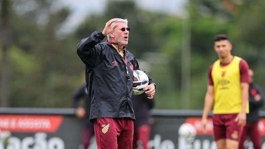 Furacão mira vitória em Goiânia para ascender no Brasileirão